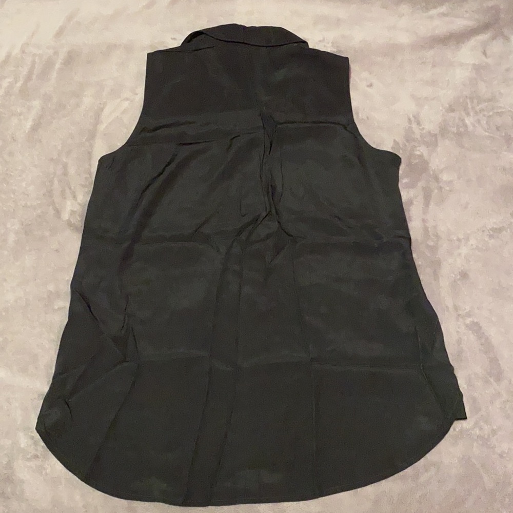 Express button up - Picture 2 of 3